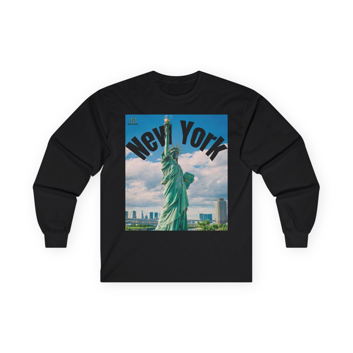 New York Statue of Liberty Long Sleeve Tee, Vintage NYC Shirt, Travel Lover Gift, Urban T-Shirt, Museum Visit Apparel
